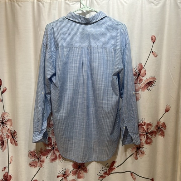 FOREVER 21 • Oversized Button Up • Size Small • 100% Cotton - Picture 8 of 8
